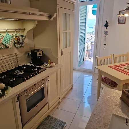 Apartment Finestra Sul Mare - La Guardiana Del Golfo Lerici