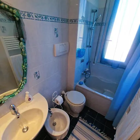 Finestra Sul Mare - La Guardiana Del Golfo Apartment Lerici