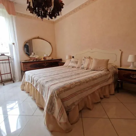 Finestra Sul Mare - La Guardiana Del Golfo Apartamento